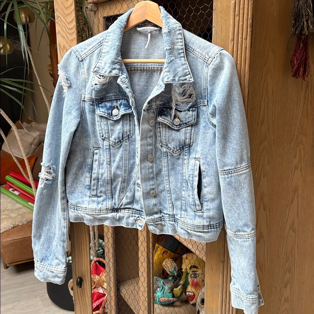 Free People Women's Rumors Distressed Denim Jean Jacket - Picture 5 of 11